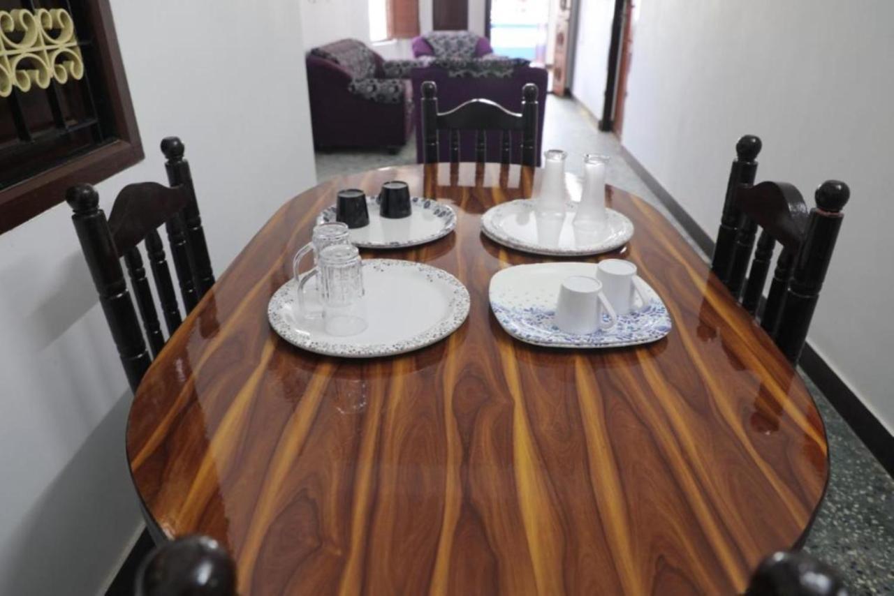 Bluemoon Homestay Пондичерри Экстерьер фото