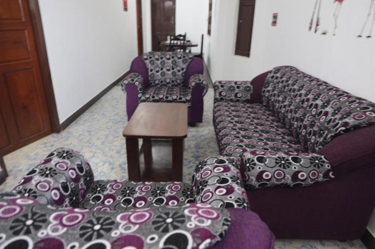 Bluemoon Homestay Пондичерри Экстерьер фото